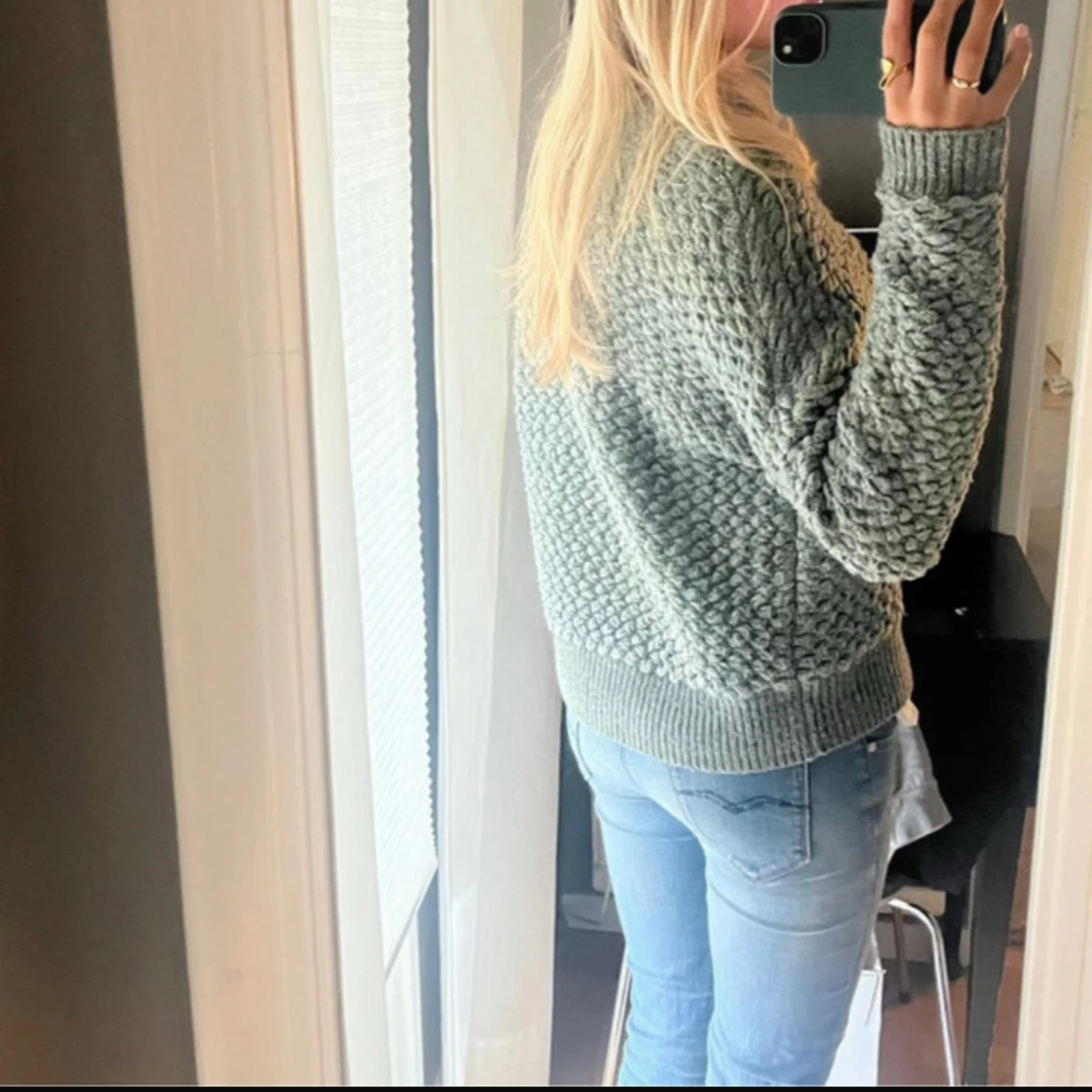 Stickad tröja från &otherstories - 1