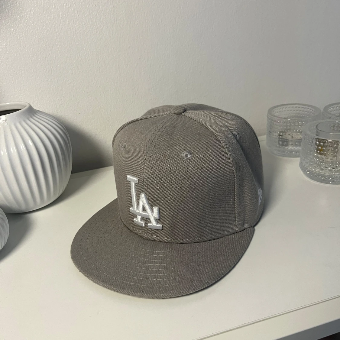 Grå LA Keps