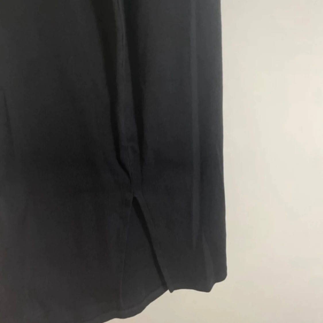 Svart långkjol från & Other Stories - 1