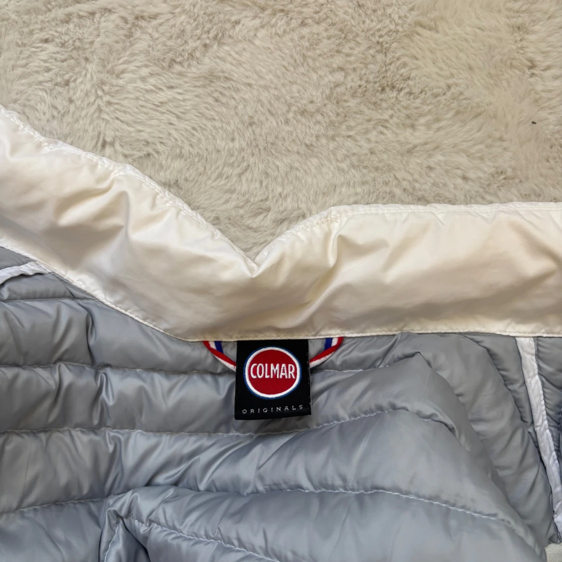 Vit dunväst från Colmar - 2