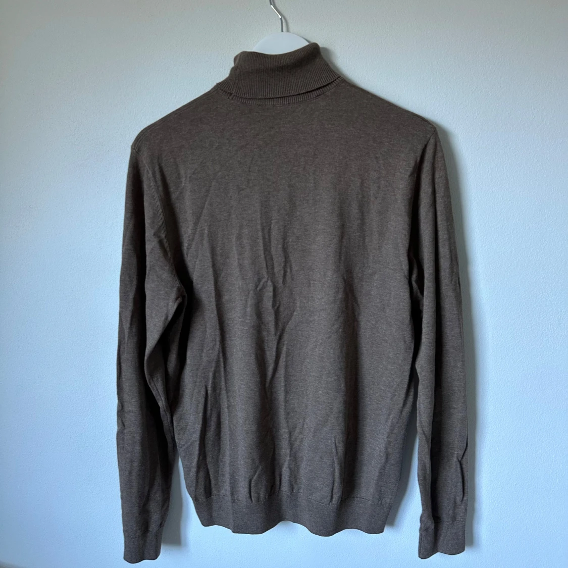 Brun polotröja från Selected Homme - 1