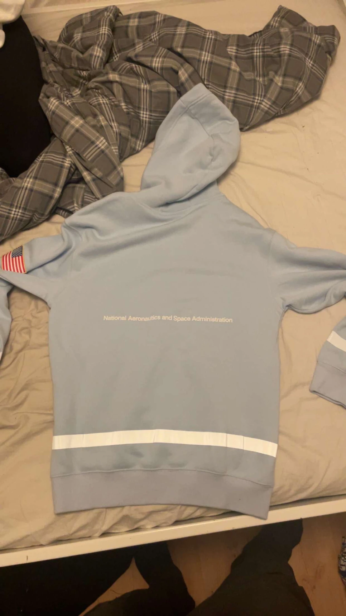 Ljusblå NASA hoodie med flagga - 2