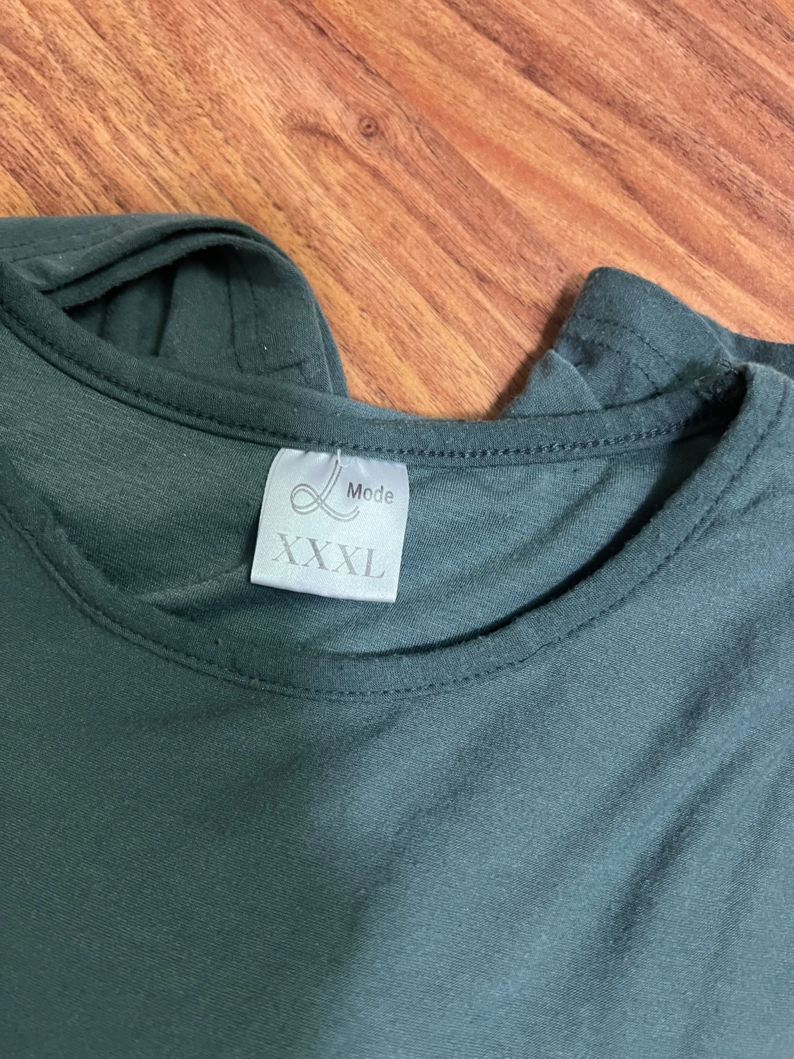 Mörkgrön långärmad tröja med fiskmotiv - 3