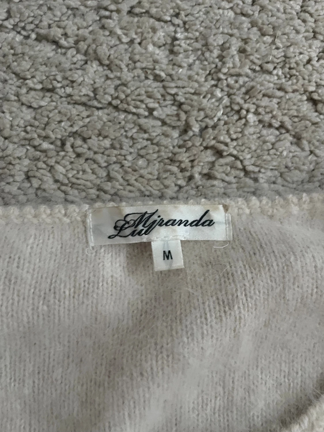 Lurvig kofta trekvartsärmad  - 1