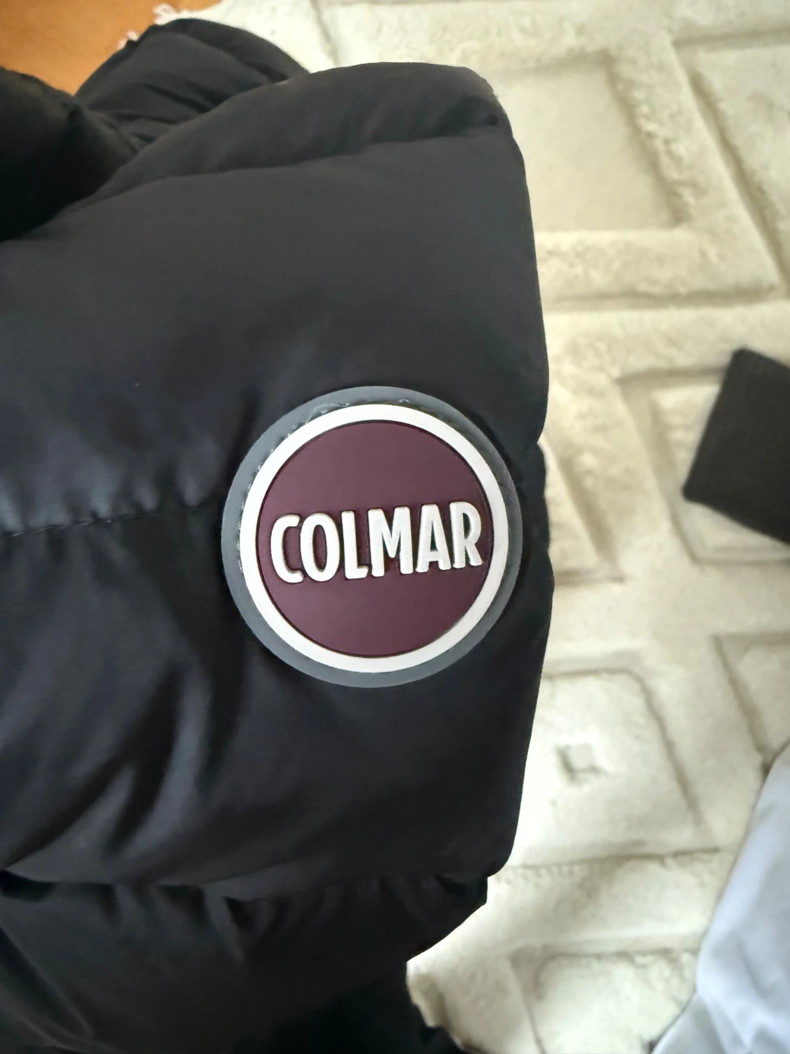 Svart pufferjacka från Colmar - 4