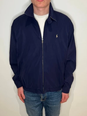 Ralph lauren Overshirt  - 7.5/10 | obs! Avfärgad under ena armen (kolla sista bild)