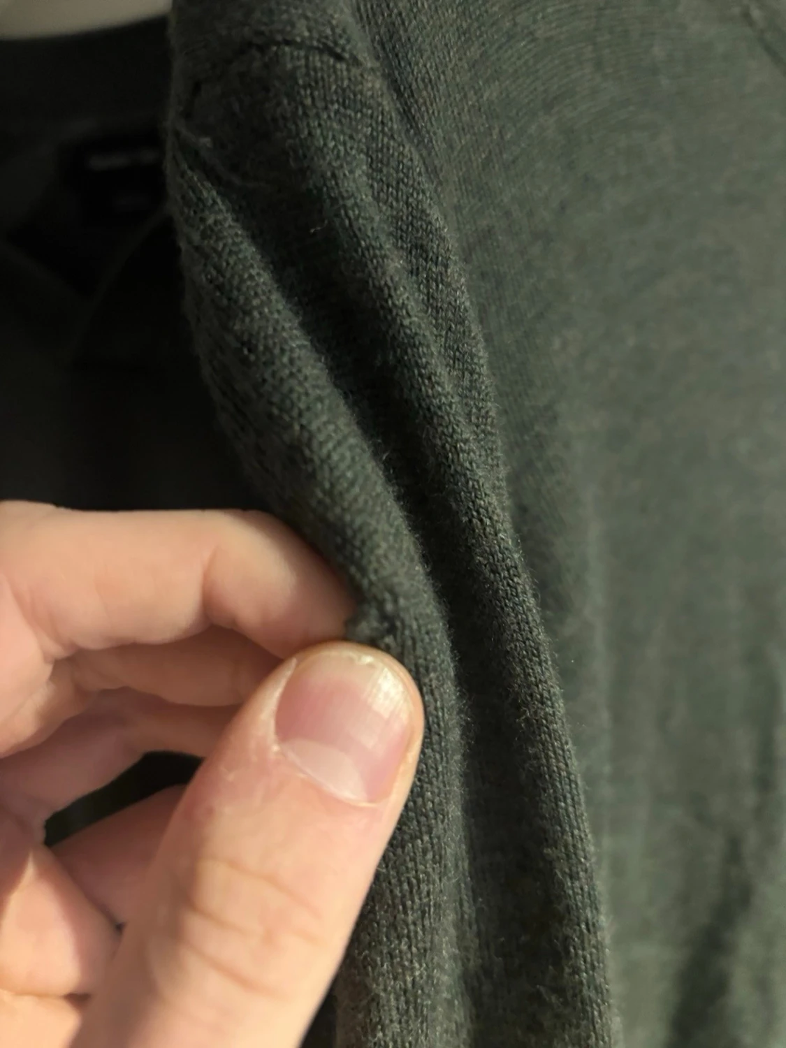 Mörkgrön stickad tröja Oscar Jacobson - 3