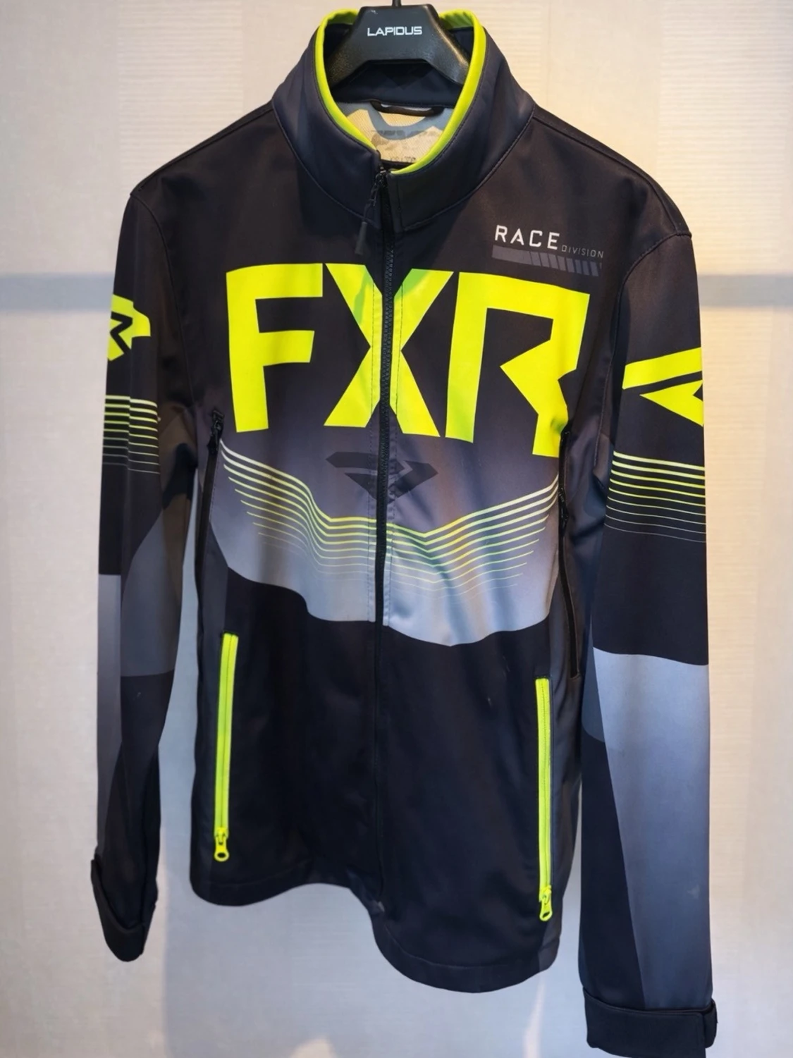 FXR vindjacka med neontryck