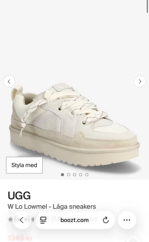 UGG W Lo Lowmel vita sneakers - Snygga vita sneakers från UGG, endast använda ett fåtal gånger. kontakta för fler bilder pris kan diskuteras 