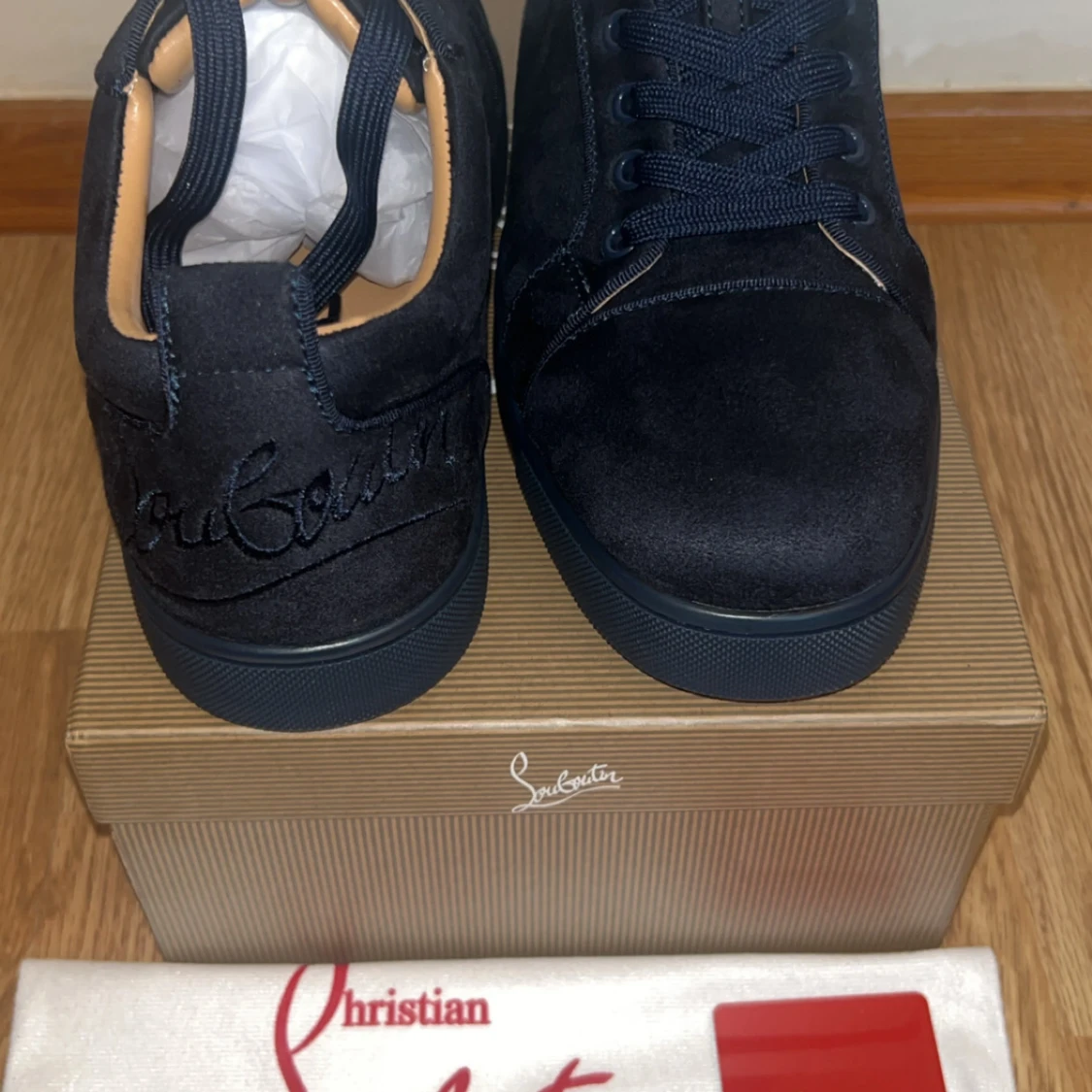 Christian Louboutin svarta sneakers mocka - 4