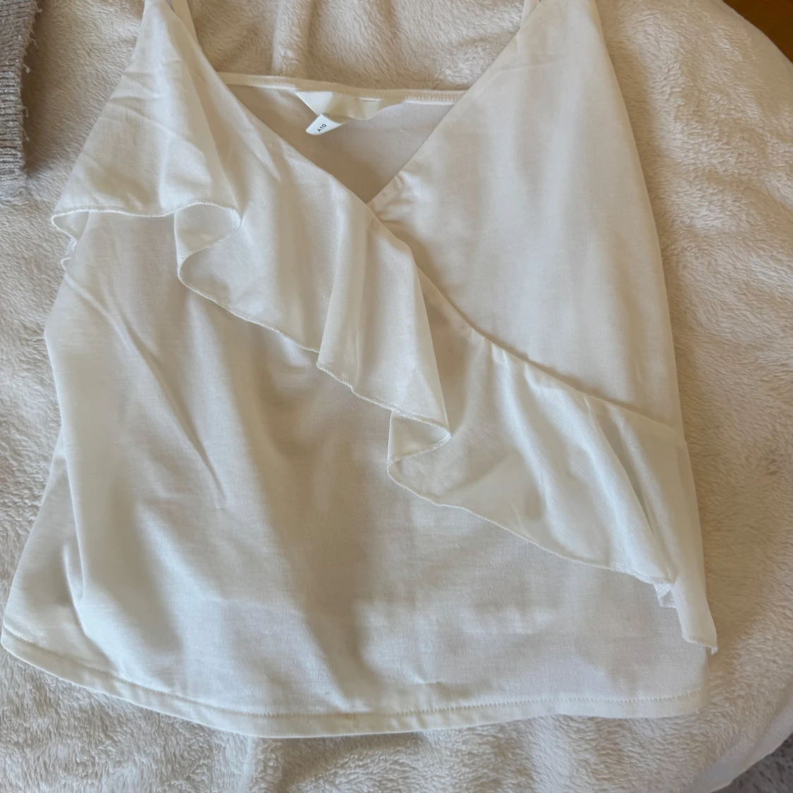 Vit volangtop från H&M