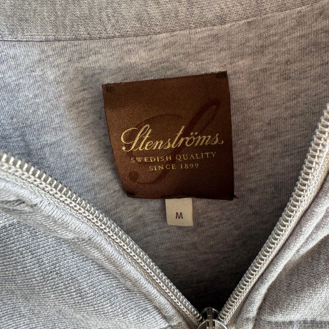 Ljusgrå quiltad jacka från Stenströms - 2