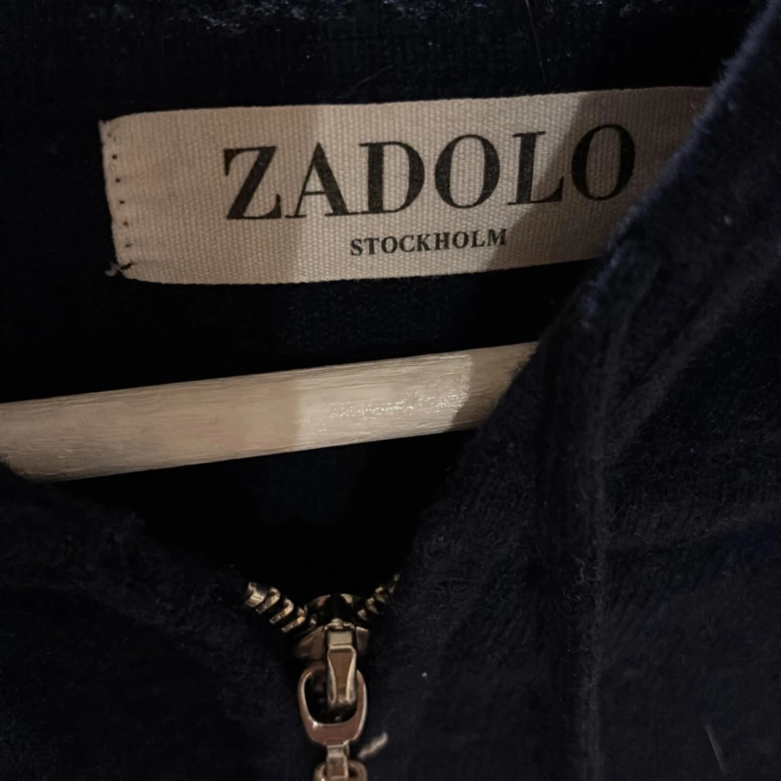 Mörblå zip-hoddie - 91