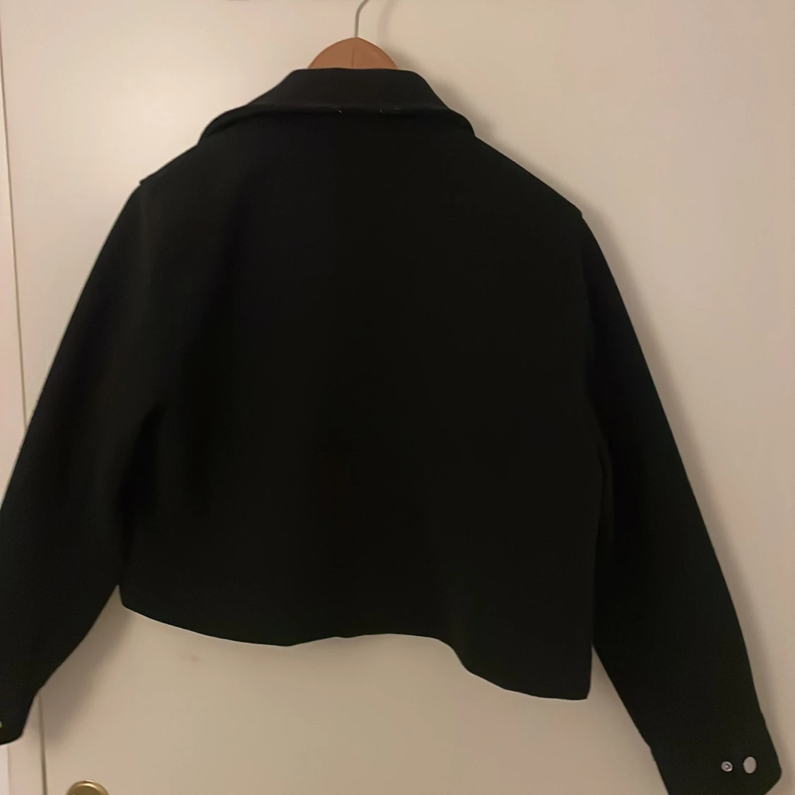 Svart kort kappa från Zara - 1