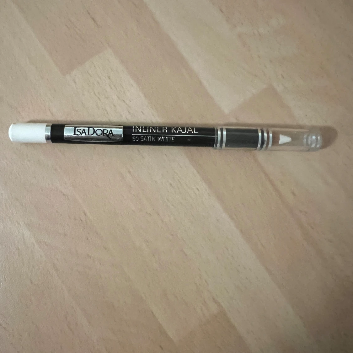 IsaDora Inliner Kajal 50 Satin White