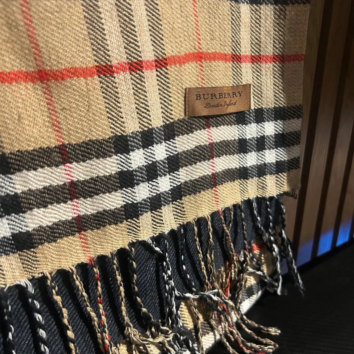 Rutig halsduk från Burberry i ull - 1