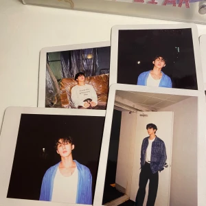 B.I merch Polaroid - Säljer official merch som jag köpte på b.i konserten 2023. Polaroid kort. Köpta för 350kr, pris kan diskuteras!