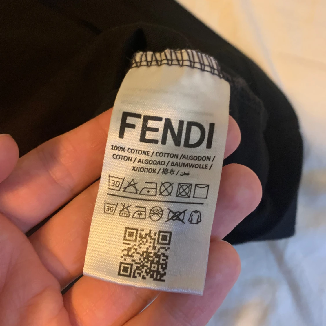 Svart Fendi t-shirt med logga - 3