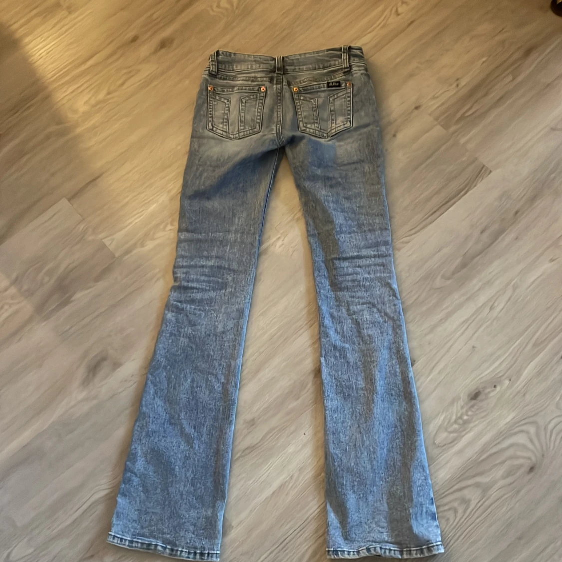 Ljusblå bootcut jeans från G.Rise - 1