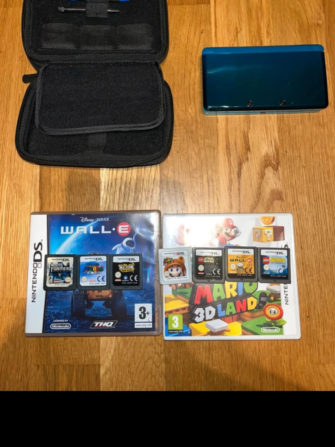 Nintendo 3DS med 6 spel, fodral och laddare ingår