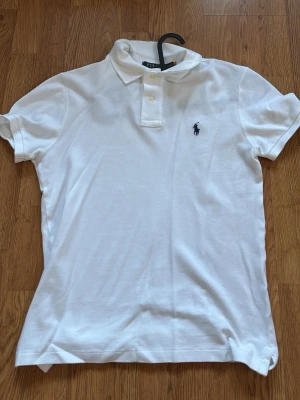  pikétröja från Ralph Lauren - Helt ny vit 