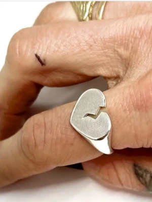 Silver ring  - Äkta silver ring, 925. 17 mm. Oanvänd!! Nypris 1000