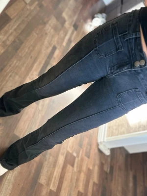 Madlady jeans - Inga defekter, använd ett par gånger