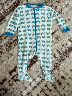Babybody - 68 - Babybody i storlek 68 pris 20kr