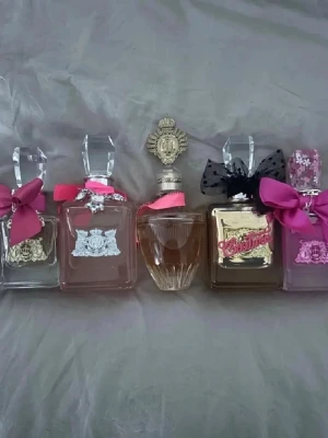 Juicy couture parfymer - 5st juicy couture parfymer, tre av de är 100ml och de andra två är 50ml. Kom privat för fler bilder 
