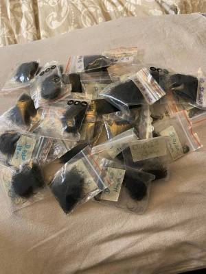 Singel fransar, D böj, 0.20. - 30 påsar fyllda med singel fransar i olika längder. D böj, 0.20.