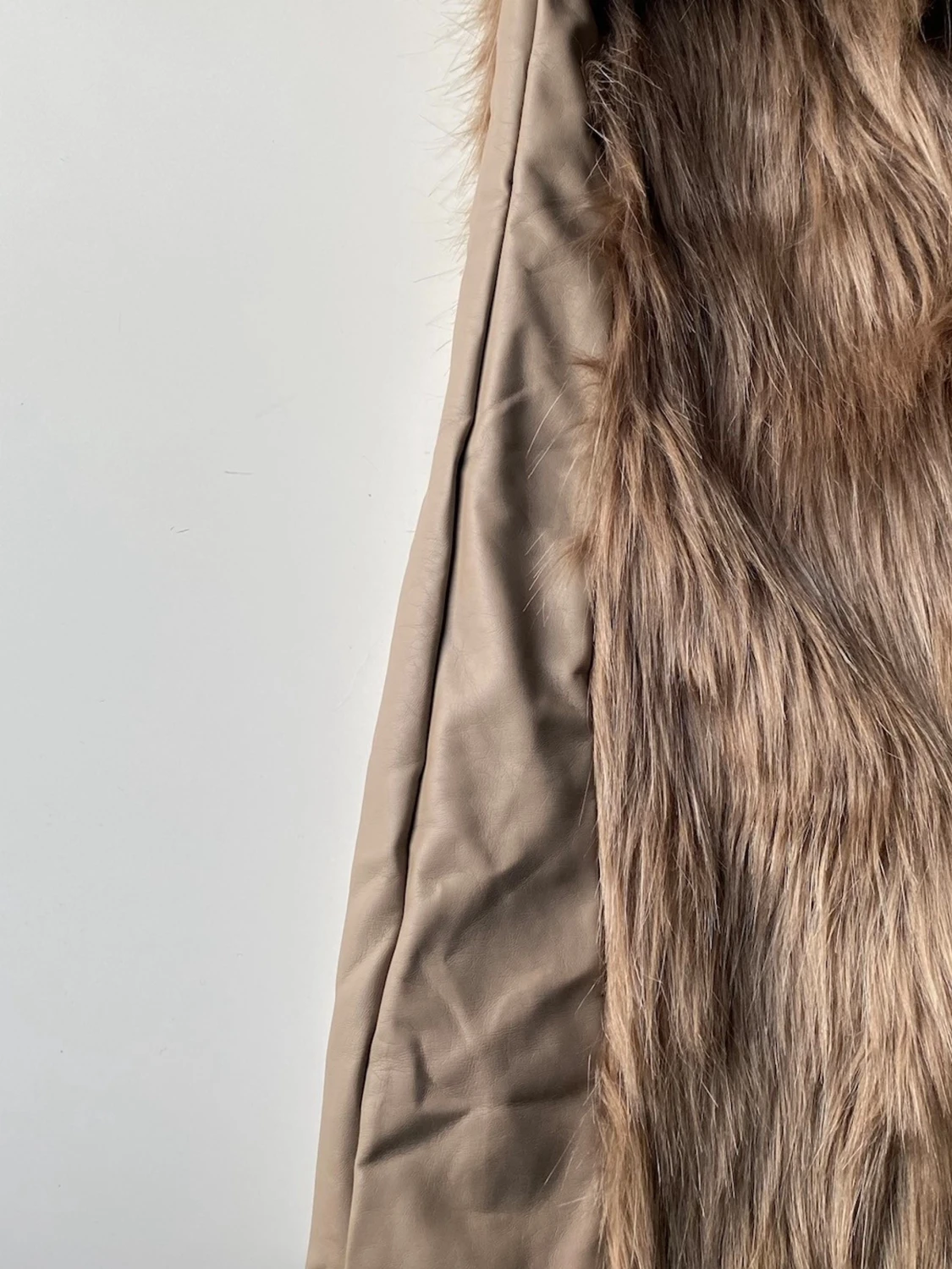 Brun fuskpäls kappa med foder - 2