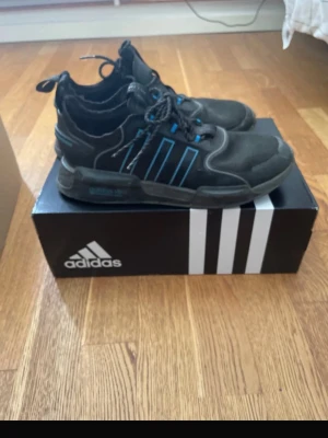 adidas skor  - storlek 46