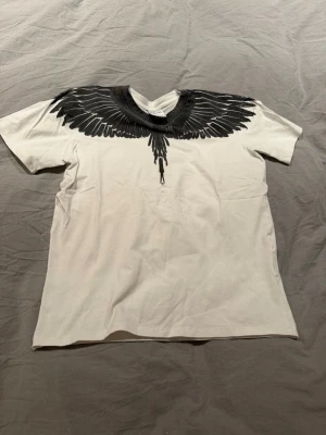 Marcelo Burlon T-shirt  - Inga skador.