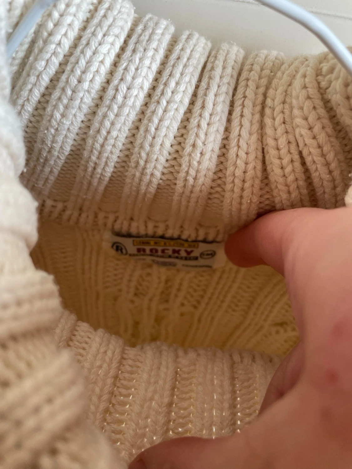 Vit kabelstickad polotröja Rocky - 1