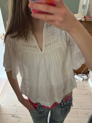 Neo Noir blus - Helt ny, endast testad!💕