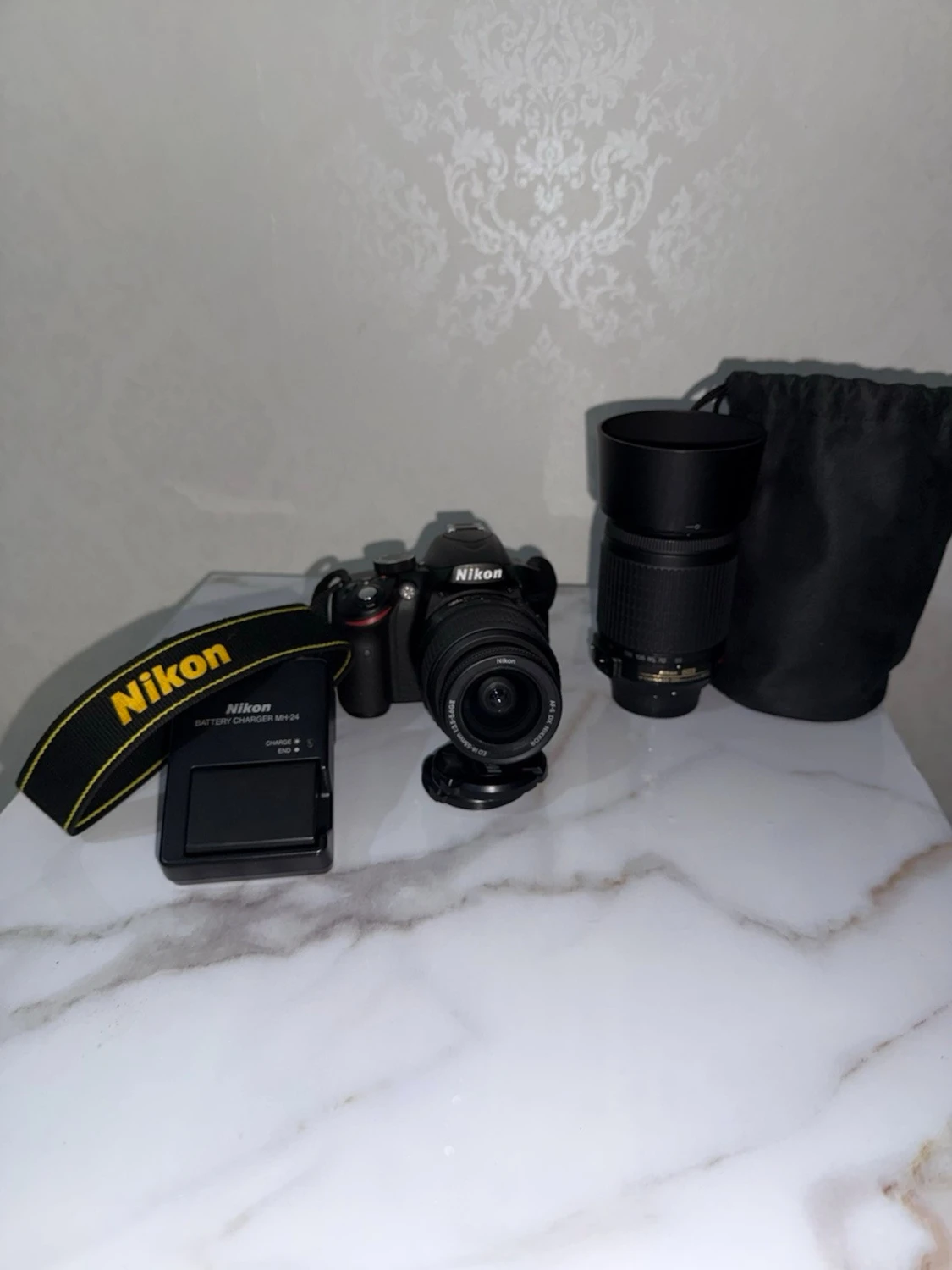 Nikon systemkamera med två objektiv - 3