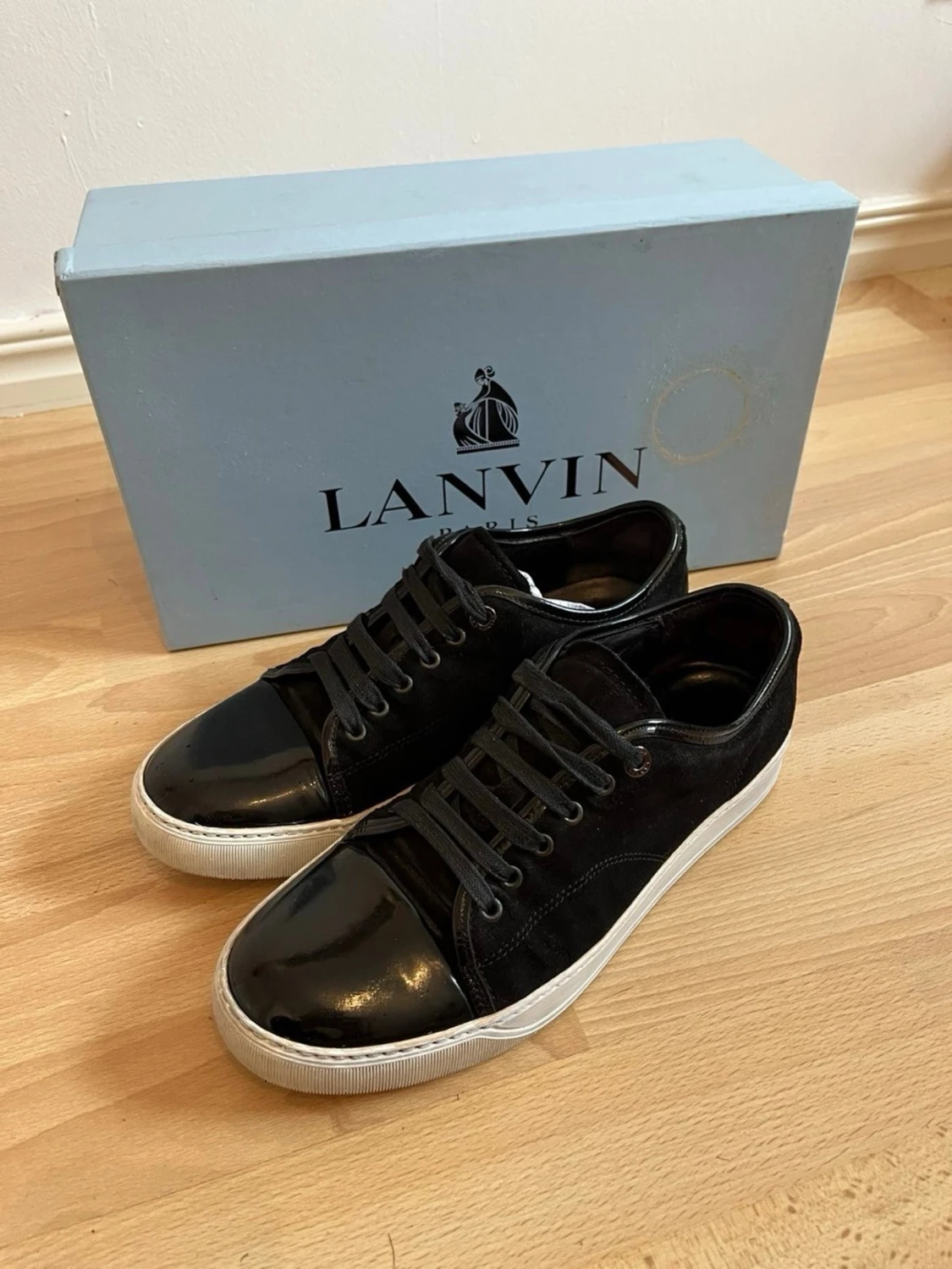 Lanvin svarta 