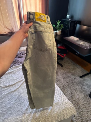 Polar 93! denim - Säljer ett par polar 93! denim jeans i storlek W30 L30. Knappt använda och ina defekter!