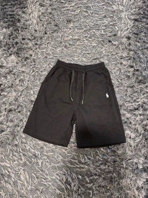 Polo Ralph Lauren short - Size M, new, good quality