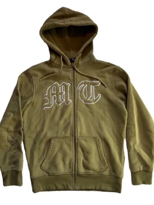 MT Tuttolente Hoodie - Tuttolente zip up storlek S olivgrön. Rätt så bra skick men använd. Pris kan diskuteras