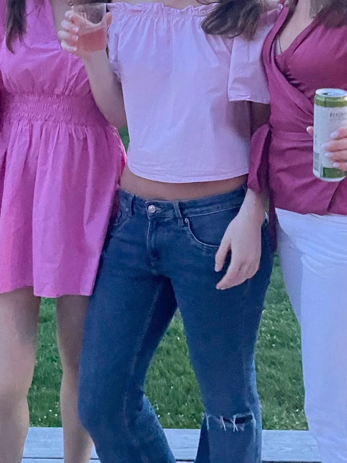 Mörk blåa ripped jeans - 1