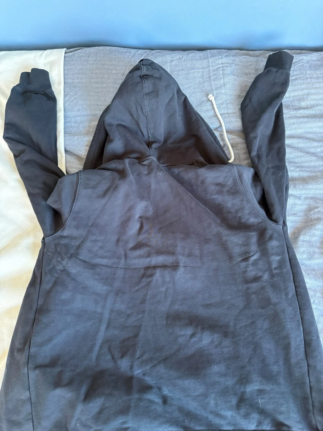 Svart zip-hoodie från Levi's - 2