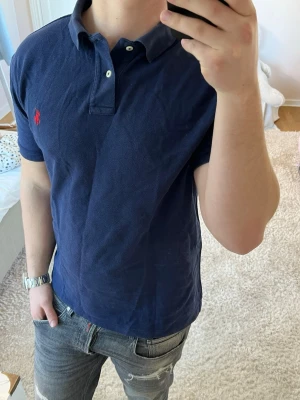 Ralph Lauren piké  - Ralph Lauren | Mycket bra skick | Size - L | Pris 449 | Hör av dig vid minsta fråga eller fundering📩