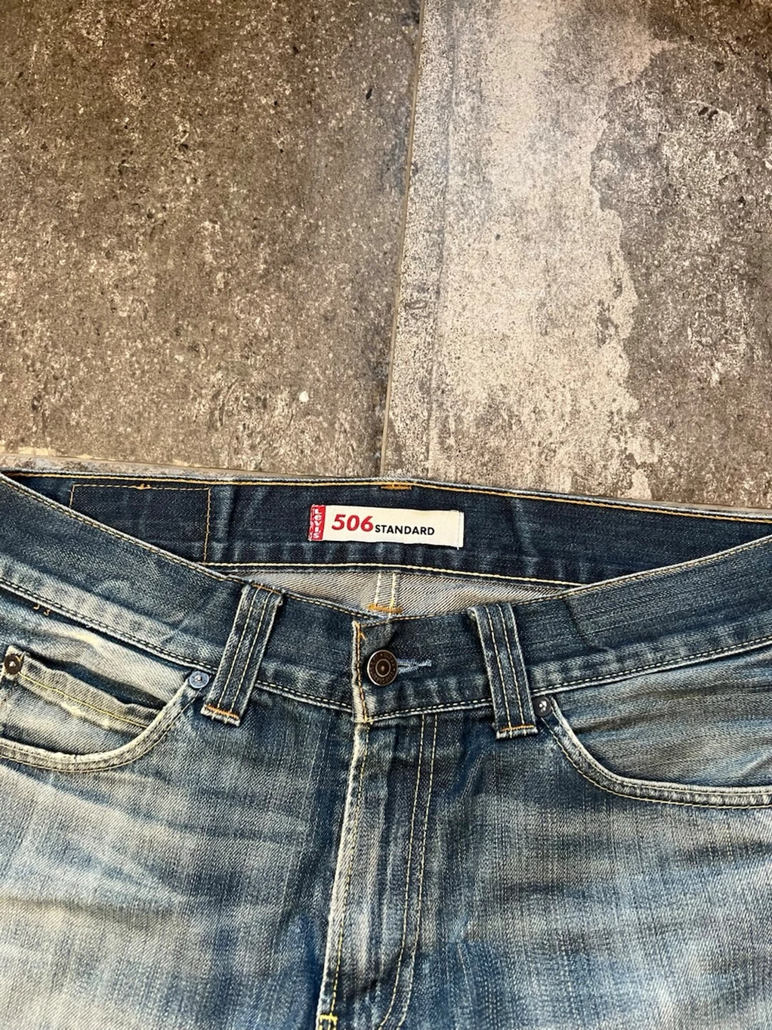 Vintage Flares Levis Jeans - 4