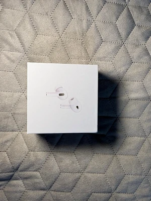 Hörlurar pods pro 2  - Apple pods pro 2 helt nya oöppnade påse kvitto ingår