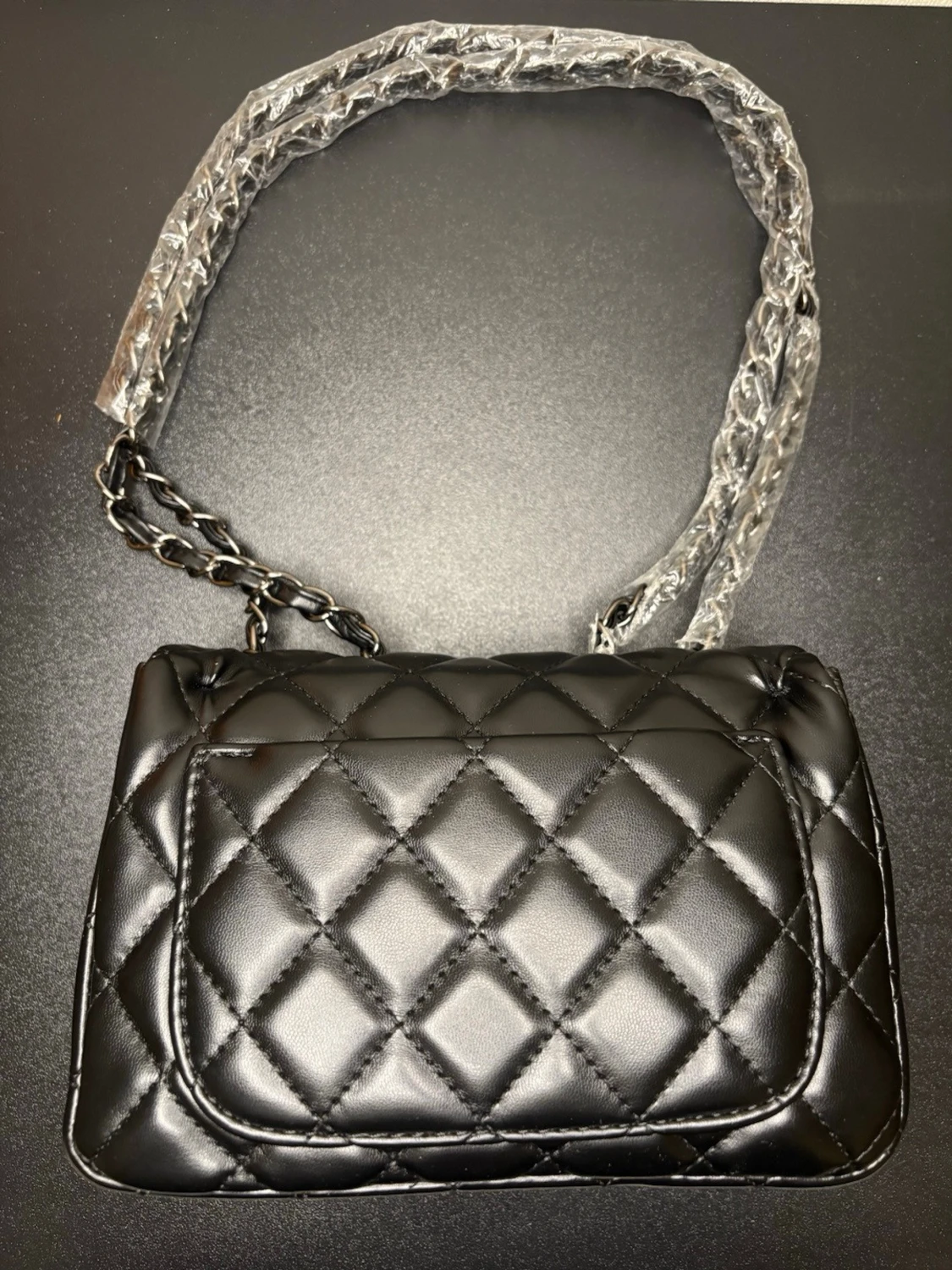 Svart Chanel axelväska i läder - 2