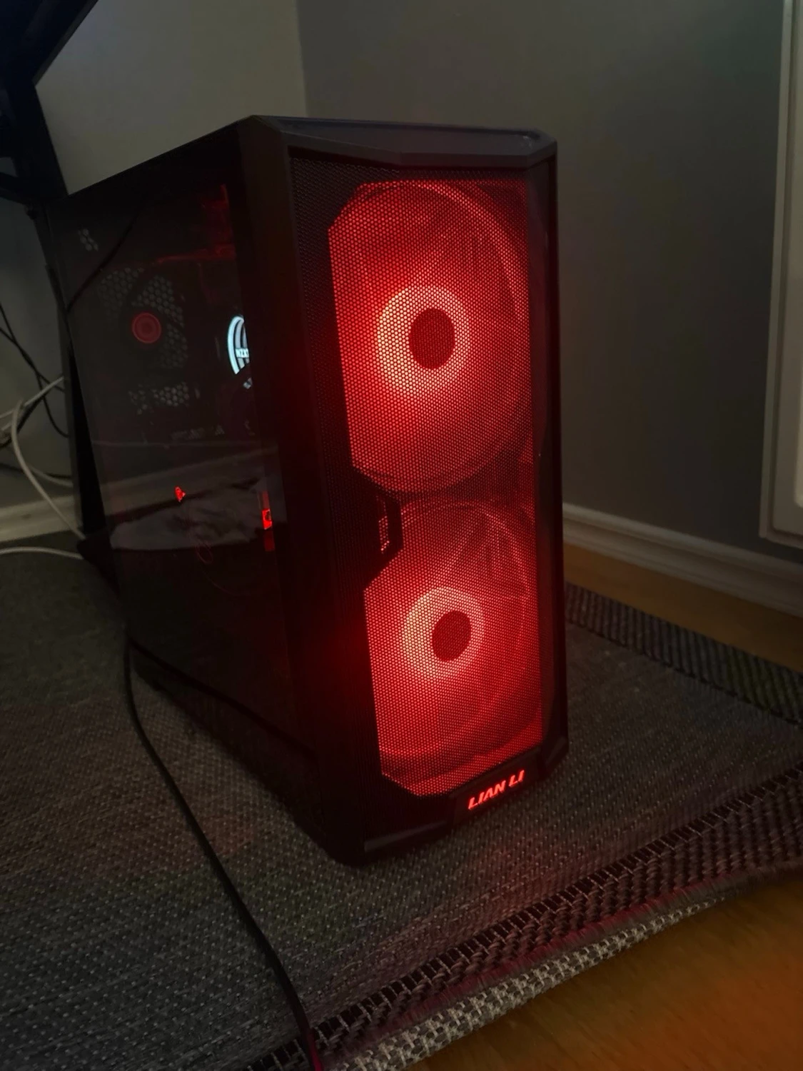 Gaming dator(3060,ryzen 7, NZXT kylare, 16gb ram) - 2
