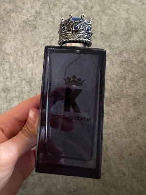D&G K - 100ml oanvänd dolce & gabbana parfym. Hör av dig vid intresse😊