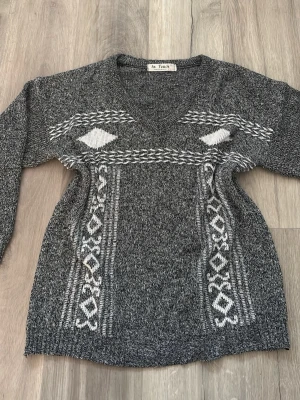 Sweater  - Bra skick