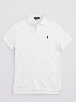 Ralph Lauren Pike - Säljer min vita Ralph Lauren piké, i bra skick, och i storlek M. Skriv gärna till mig vi frågor eller funderingar!